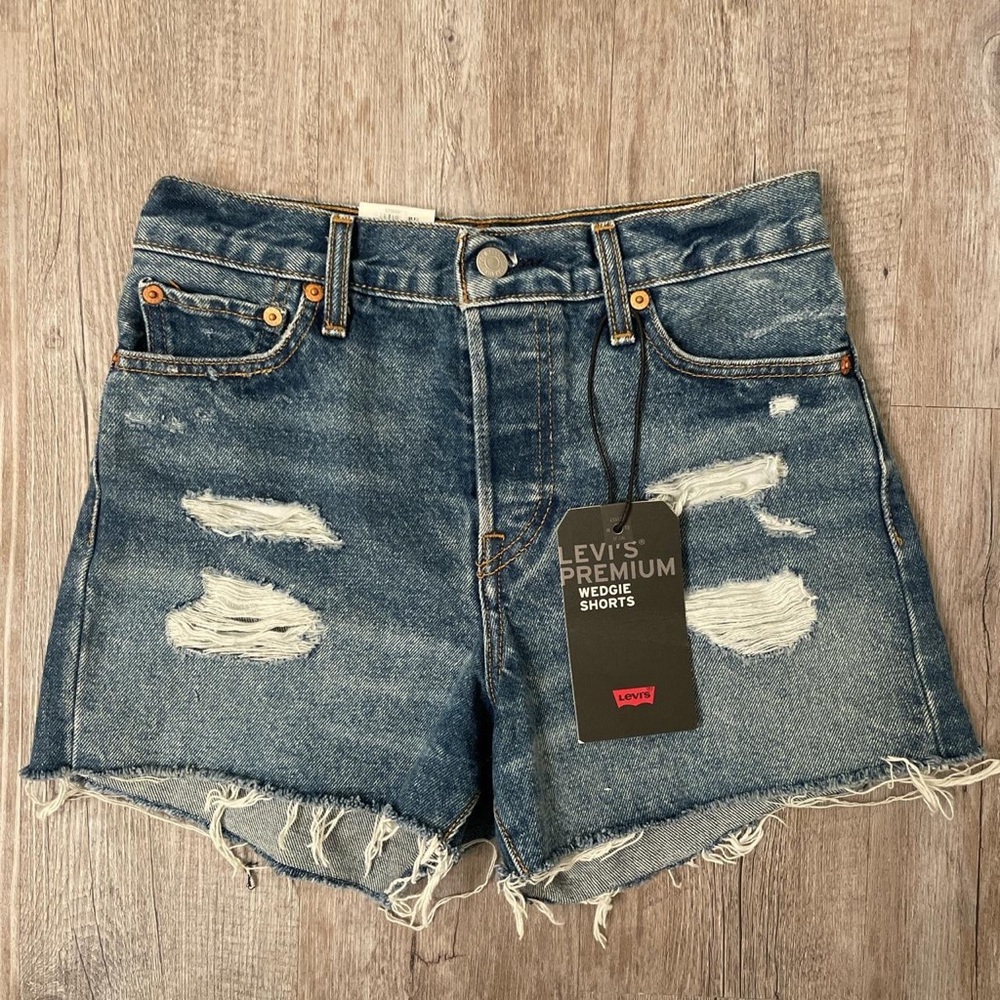 Levi’s Denim Wedgie Shorts
